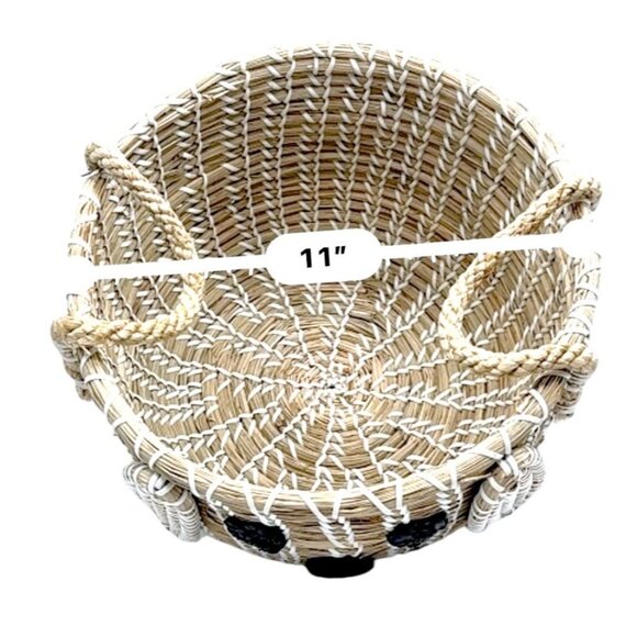 Handwoven Dog-Themed Basket With Handles - Natural Seagrass & White Detailing - Picture 9 of 9